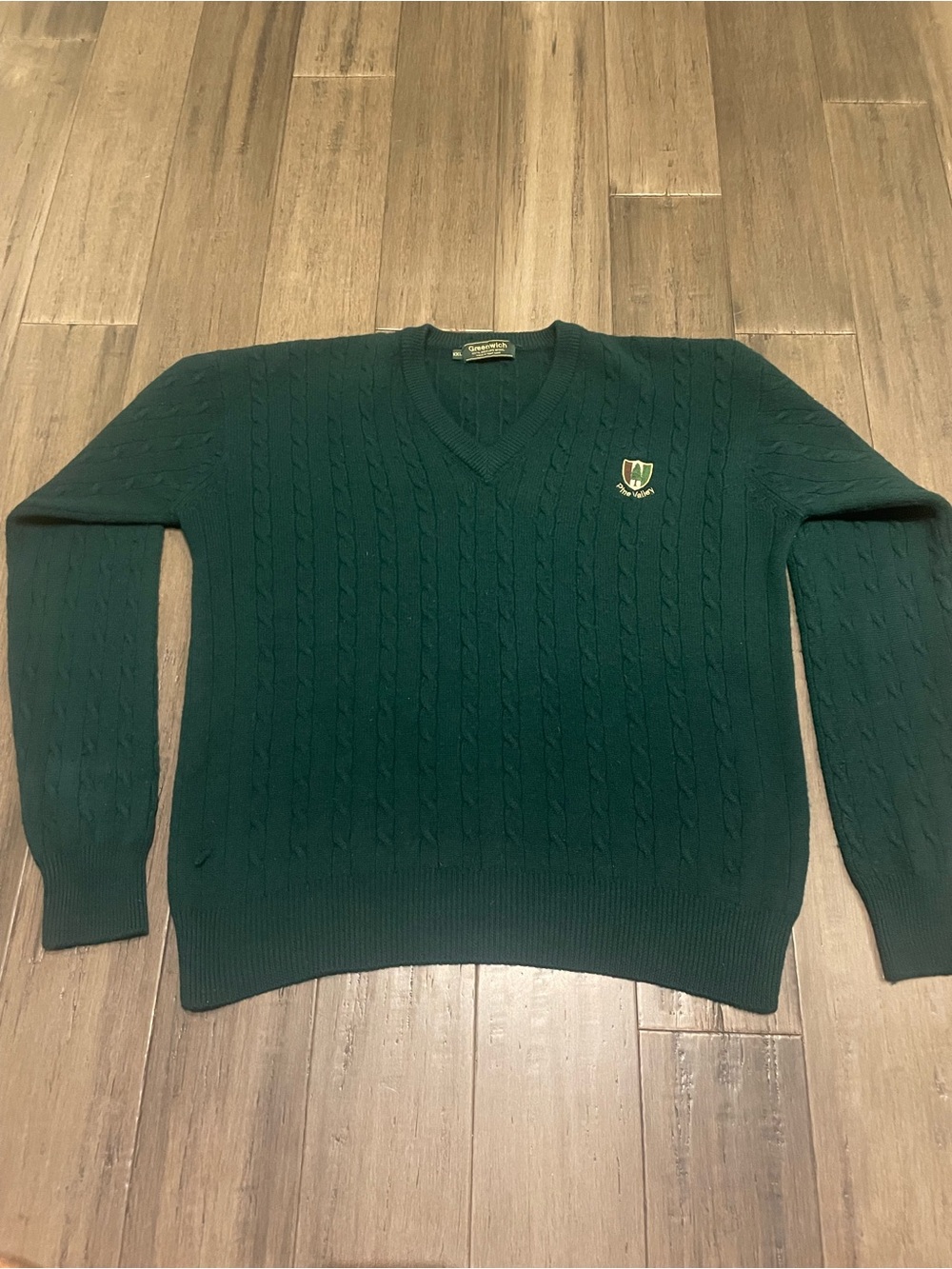 Vintage Pine Valley Golf Club Greenwich 100% Merino Wool Knit V Neck Sweater